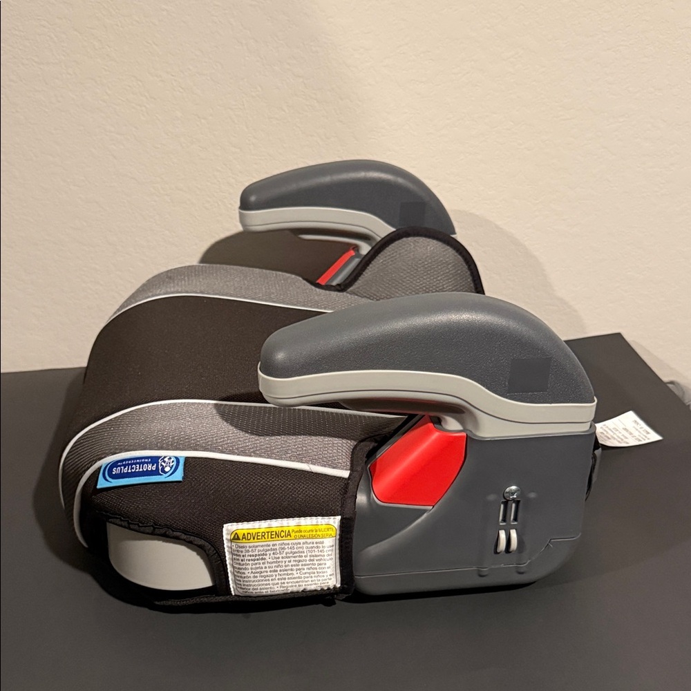 Graco Black Booster Seat for Kids - Picture 6 of 11
